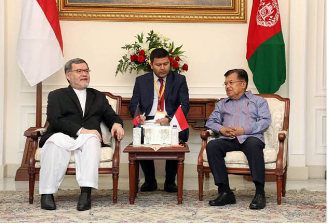 مقام‌های افغانستان و اندونیزیا بر گسترش همکاری‌ها تاکید کردند